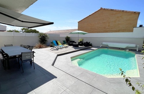 Saint-Vincent-sur-Jard Maison | Maison Tout Confort Bord de Mer, Piscine, 140m², 5 chambres