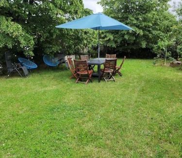 Saint-Benoit-du-Sault Maison | maison tout confort avec piscine