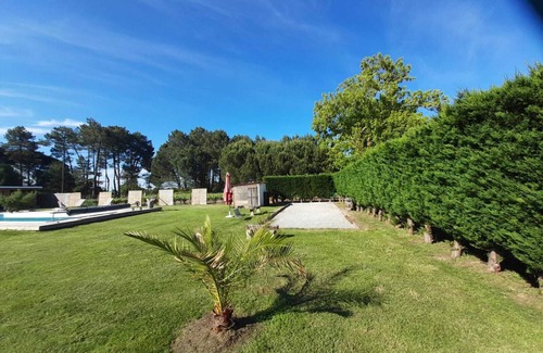 Gaillan-en-Medoc Maison | maison toute équipée avec piscine et pool house