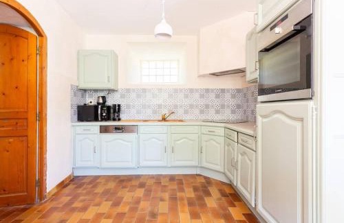 Avajan Maison | Maison typique 10 pers. avec Wifi, jardin et terrasse, à 5 min de Loudenvielle - FR-1-695-58
