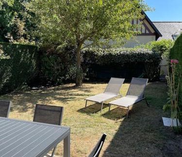 Deauville Maison | Maison vélo piscine tennis