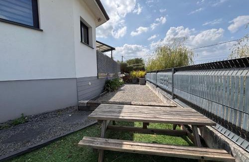 Sadirac Maison | Maison villa avec piscine