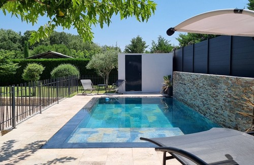 Maubec Maison | Maison vue sur le Lubéron Avec Piscine Miroir