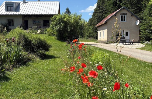 Chapelle-des-Bois Maison | Maisonnette pour les amoureux de la nature