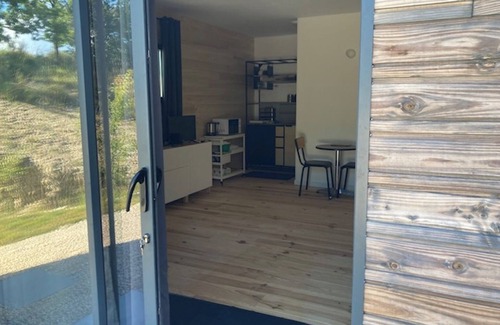 Saint-Pantaleon Maison | Maisonnette moderne sur le causse du Lot