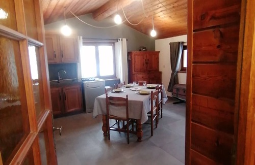 Saint-Veran Chalet De Ski | Maisonnette 4/5 personnes à Saint-Véran 2*