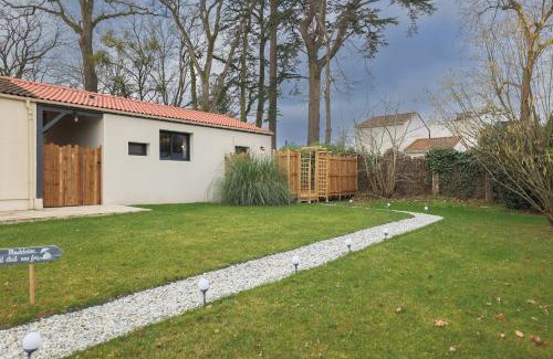 Haute-Goulaine Maison | Maisonnette avec terrasse et parking - Madeleine, il était une fois