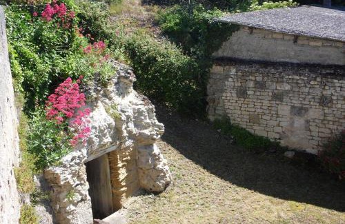 Montfort Maison | Maisonnette climatisée avec parking privé
