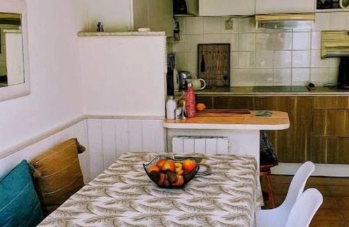 Gruissan Maison | Maisonnette climatisée accès direct plage Grazel