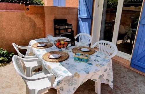 Gruissan Maison | Maisonnette climatisée accès direct plage Grazel