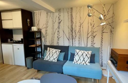Petit-Colombes Appartement | Maisonnette dans jardin partagé