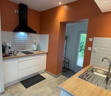 Bourg-en-Bresse Maison | Maisonnette secteur Monastère De Brou proche Centre
