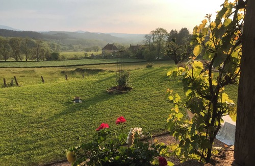 Suin Maison | Maisons de Julie - South Burgundy -Pool - Panoramic view