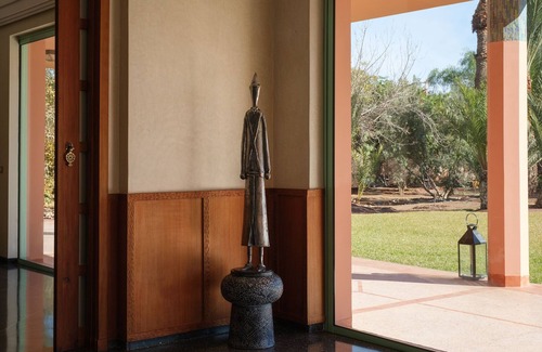 El Aggada Villa | La Villa Majdou et ses murs couleur barbapapa vous attendent à Marrakech