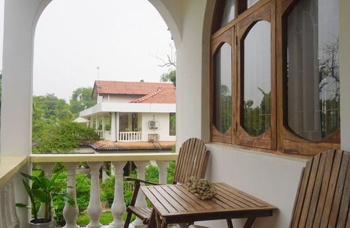 Kunduchi Maison | Majestic Beach Mansion with 6 Ensuite Rooms each with Balcony/Patio