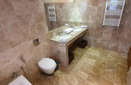 Carthage Appartement | MAJESTIC MALAGA : Apt de LUXE entre La Marsa&Carthage