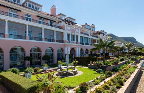 Kalk Bay Appartement | Majestic Ocean View Retreat