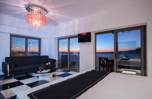 Patras Appartement | Majestic Penthouse in the heart of Patra