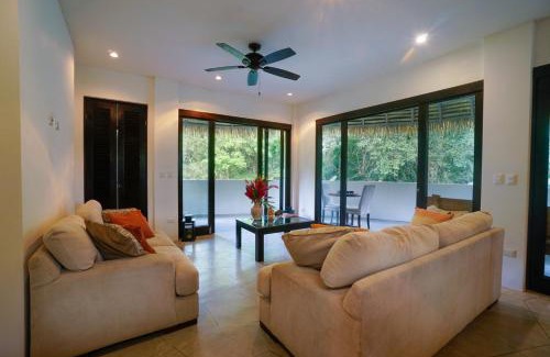 Ballena Appartement | Makara Mono Suite/2nd Floor