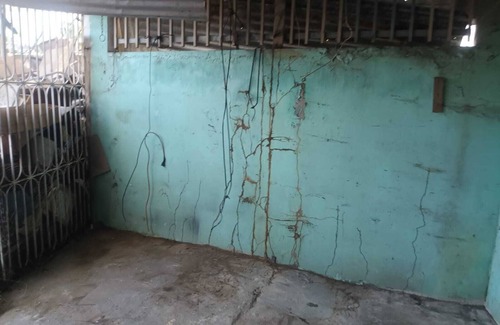 Hato Rey Central Maison | Make this your project house and save on rent, clean put plaster on walls etc