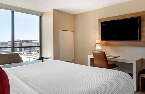 Buzzard Point Hôtel | Making The Best Memories Along the Way! On-Site Restaurant, Pet-Friendly
