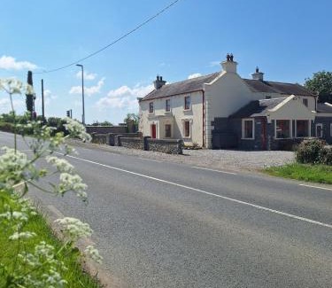 Ballybrophy Maison | Making Tracks Farm House