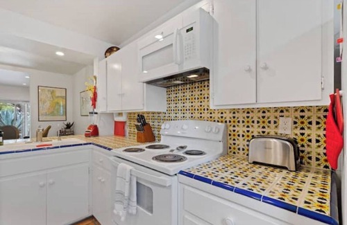 Miramonte Maison | Maldeojo Condo/ Pool/Minutes to Downtown/Close to Hiking Trails