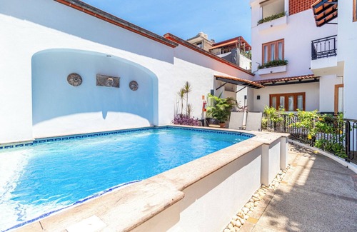Lazaro Cardenas Copropriété | Malecon Dream home. 3 bedroom 3 full bath sleeps 6-8 close to everything