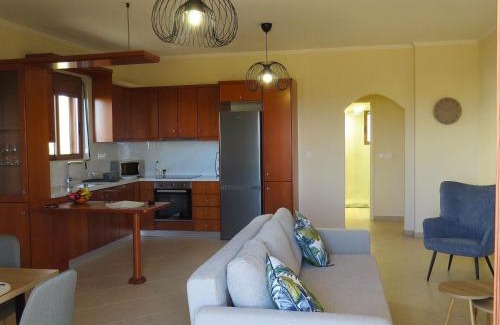 Maleme Appartement | Maleme ocean front serenity