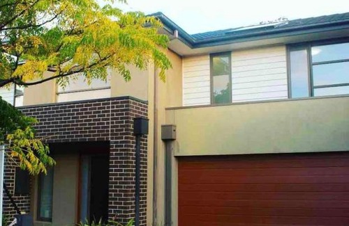 Truganina Maison | Malik place