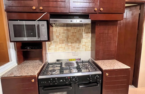 Central Luzon Appartement | Malolos Near Santisima Trinidad Parish Church Apartelle family and pet friendly