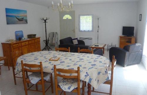 Le Grand-Village-Plage Maison | mamaisonaoleron 3ch-6pers calme terrain clos OLERON