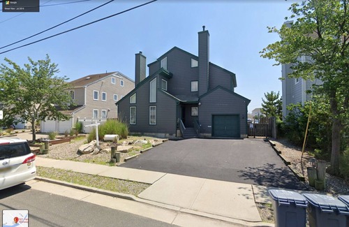 Manasquan Maison | Manasquan Large Waterfront Summer Season House Rental