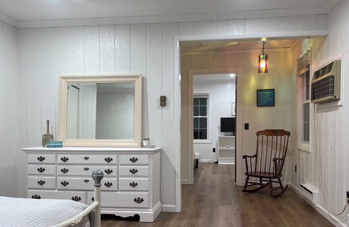 Manasquan Autre | Manasquan Park farm and beach retreat Pool, beach and attractions