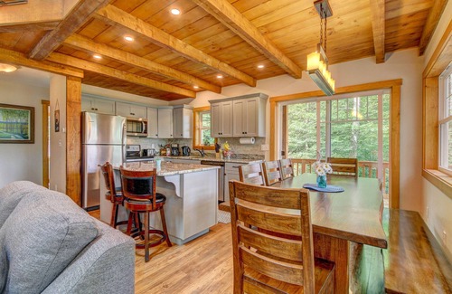 Sunderland Maison | Manchester, Mt Equinox Views, Hot Tub, Horse-show, golf, ski, randonnée, pêche