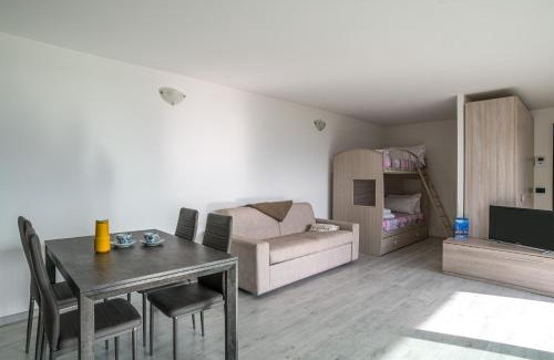 Mandello del Lario Appartement | Mandello Studio - apartment with view and parking