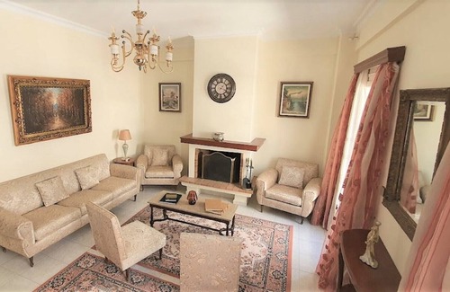 Zavlani Appartement | MANDO PATRASSO - Classical apartment in the center of Patras