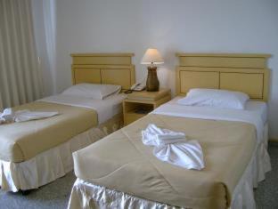 Surin Hôtel | Maneerote Hotel