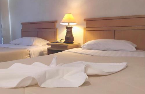 Surin Hôtel | Maneerote Hotel