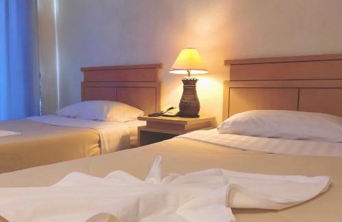 Surin Hôtel | Maneerote Hotel