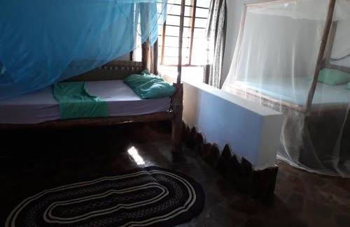 Msambweni Cabine | Mango Lodge MSAMBWENI