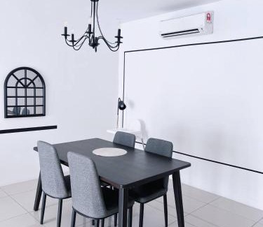 Kampung Kuala Pari Appartement | Manhanttan Ipoh Waterpark Homestay By Warmth Stay 4-7pax 3BR