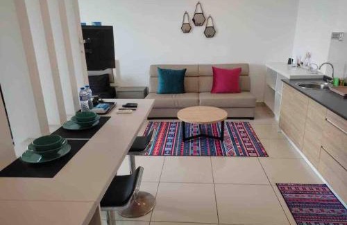 Bangi Sentral Appartement | Manis Evo Bangi Soho - Netflix & wifi