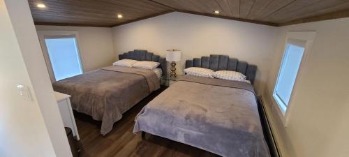Manitou Beach Maison | MANITOU BEACH COTTAGES by Prowess