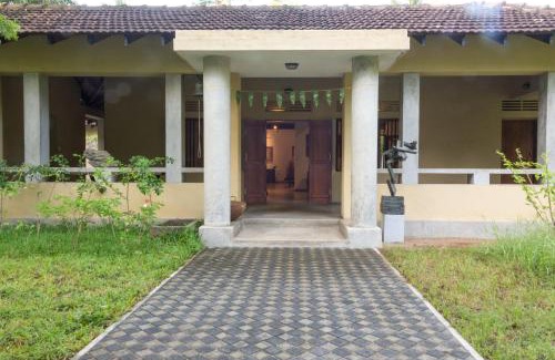 Akkaraipattu Maison | Mannankulam Villa