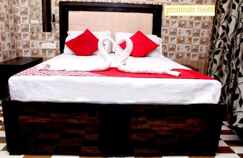Amritsar Maison | Mannat Guest House and PG