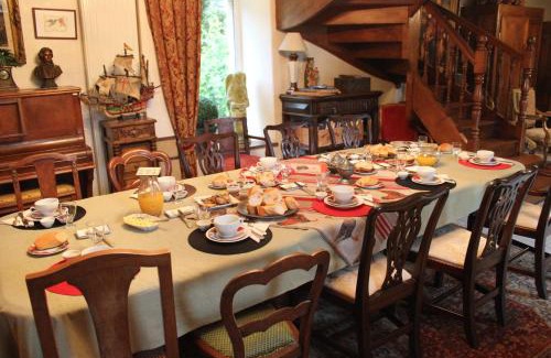 Cleder Lit Et Petit-Déjeuner | Manoir de Kerliviry