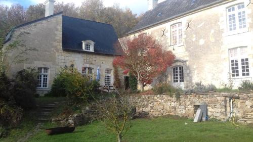 Coutures Lit Et Petit-Déjeuner | Manoir de La Fontaine Du Chêne