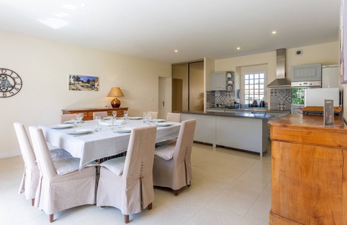 Combourg Maison | Manoir de Pléac : un confort moderne dans une bâtisse du XVIIème siècle.