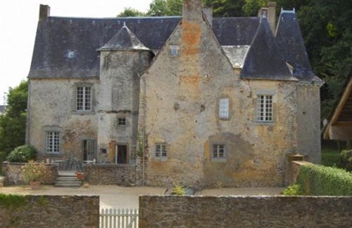 Laval Maison | Manoir de Rouessé